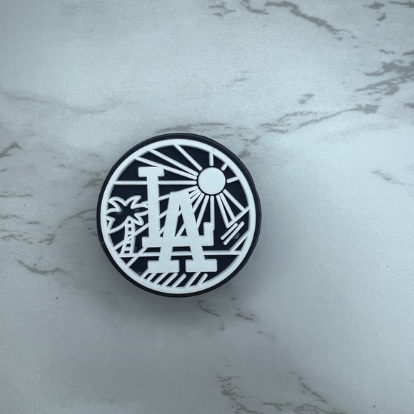 New 14 LA Dodgers Croc Charms Bundle - Picture 6 of 13